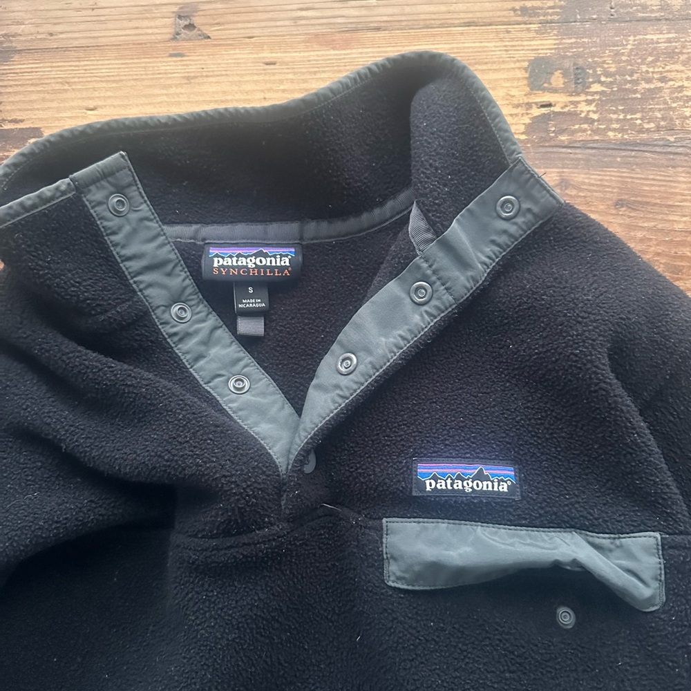 Patagonia Black Synchilla Pullover Jacket